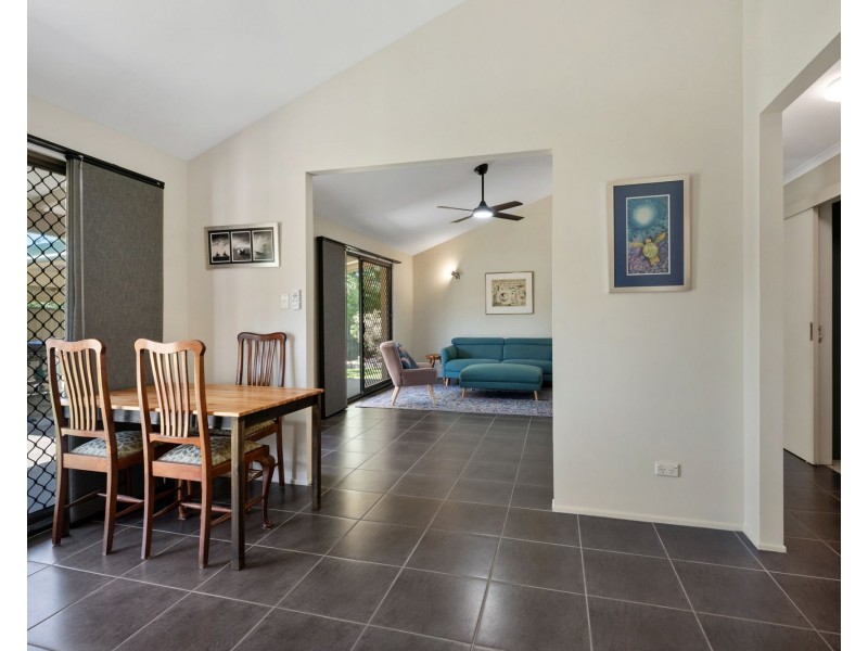 8 Avalon court, Strathpine QLD 4500