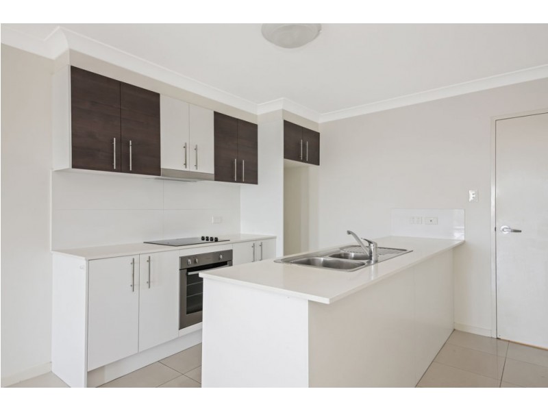 4/74 Battersby Street, Zillmere QLD 4034