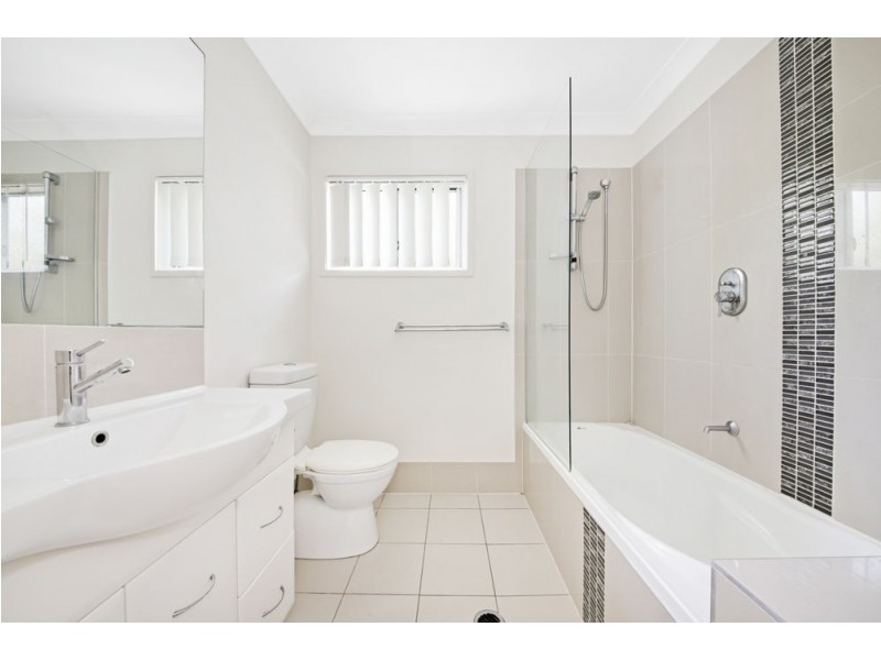 4/74 Battersby Street, Zillmere QLD 4034