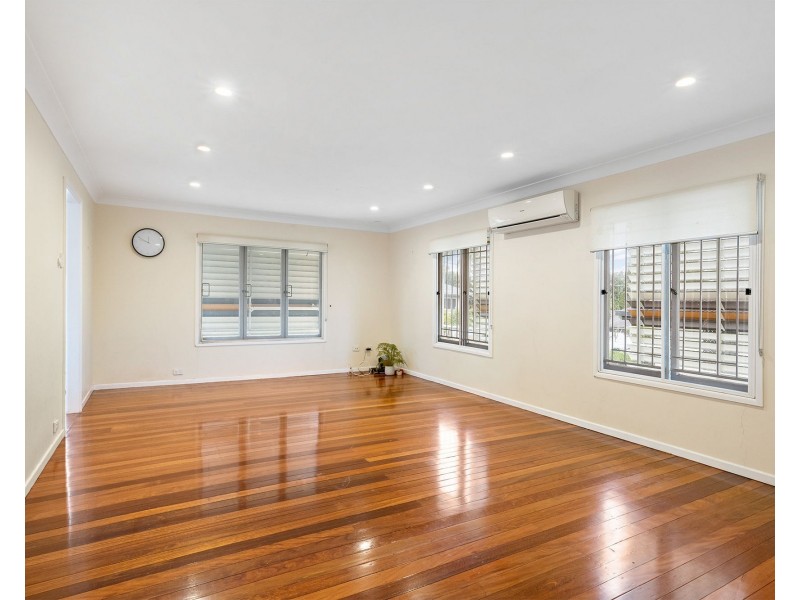 7 Blenheim Street, Chermside West QLD 4032