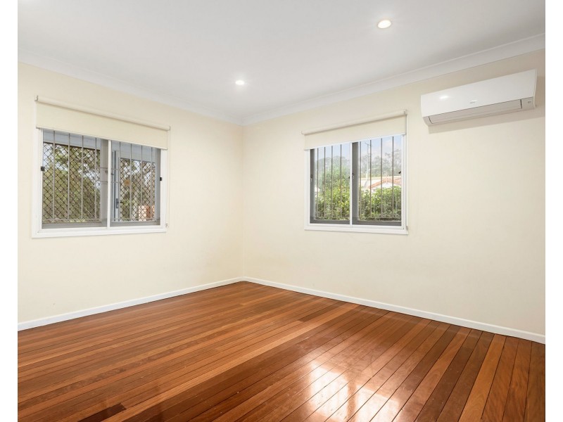 7 Blenheim Street, Chermside West QLD 4032