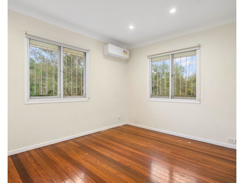 7 Blenheim Street, Chermside West QLD 4032