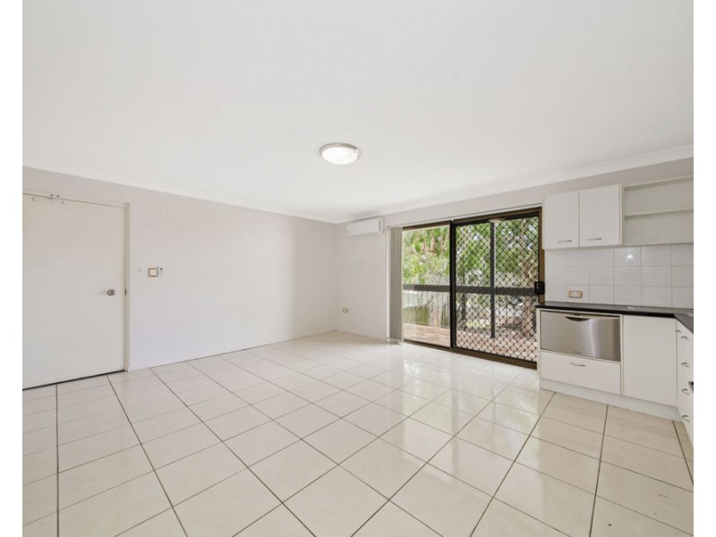 3/12 Rowell Street, Zillmere QLD 4034