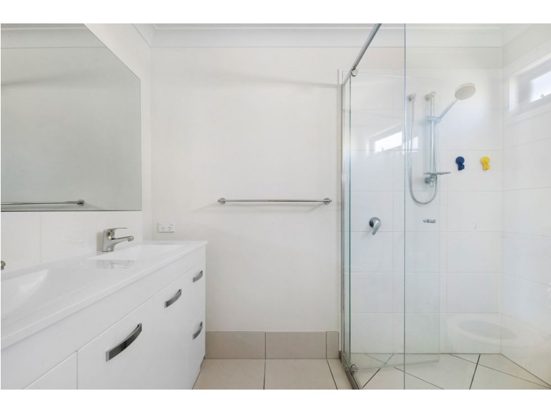 2/40 Ellis Street, Lawnton QLD 4501