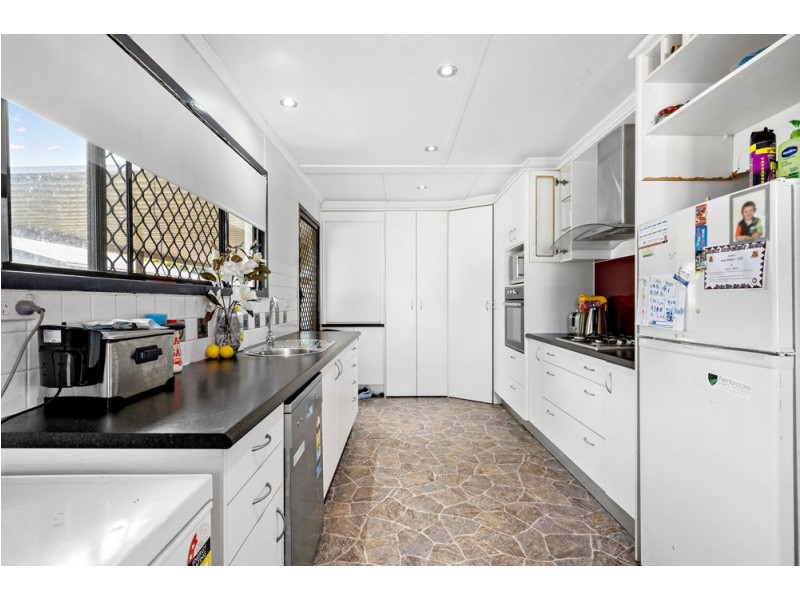 378 Bracken Ridge Road, Bracken Ridge QLD 4017