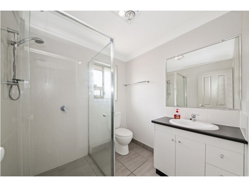 1-4/21 Myles Street, Lawnton QLD 4501