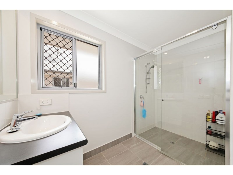 1-4/21 Myles Street, Lawnton QLD 4501