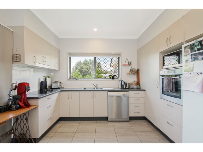 1-4/21 Myles Street, Lawnton QLD 4501