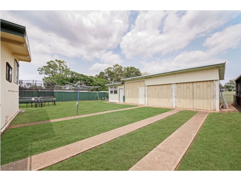 15 Spencer Street, Lawnton QLD 4501