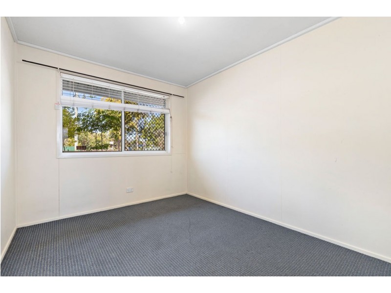 15 Loane Crescent, Lawnton QLD 4501