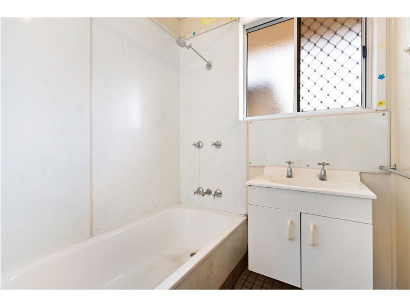 15 Loane Crescent, Lawnton QLD 4501