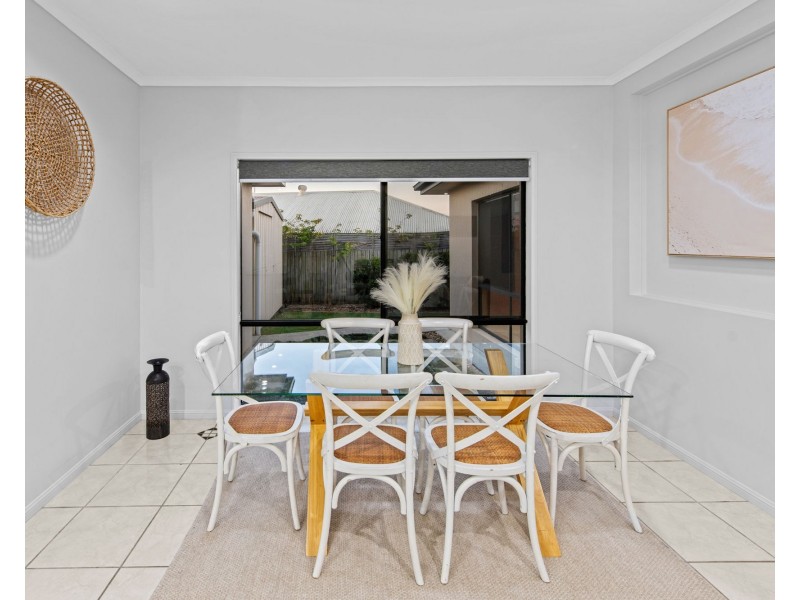 22 Ontario Crescent, Narangba QLD 4504