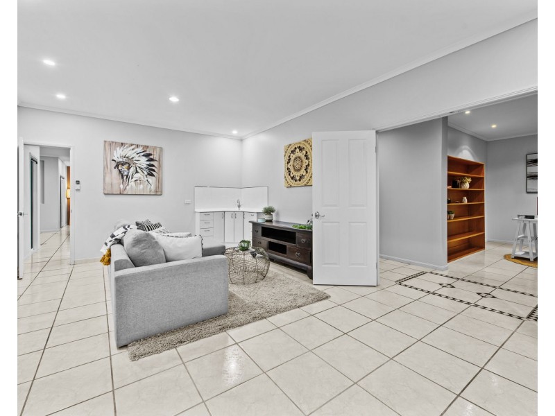 22 Ontario Crescent, Narangba QLD 4504