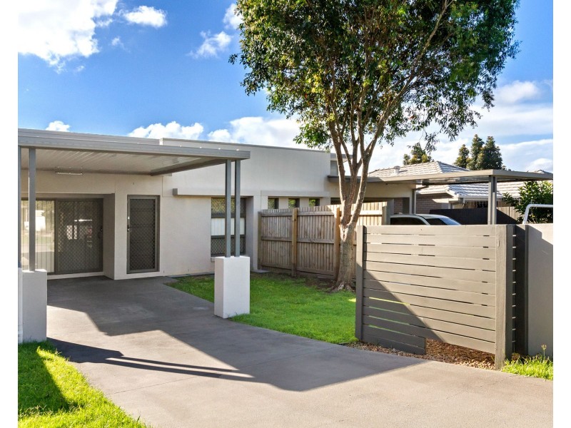 6 Carlingford Crct, Warner QLD 4500
