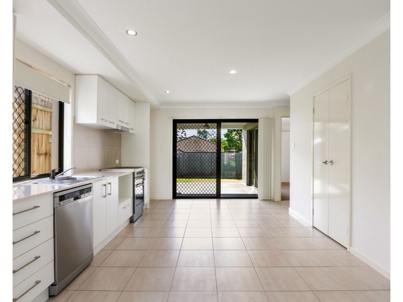 6 Carlingford Crct, Warner QLD 4500