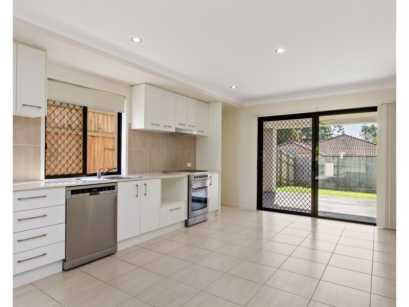 6 Carlingford Crct, Warner QLD 4500