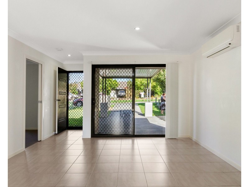 6 Carlingford Crct, Warner QLD 4500