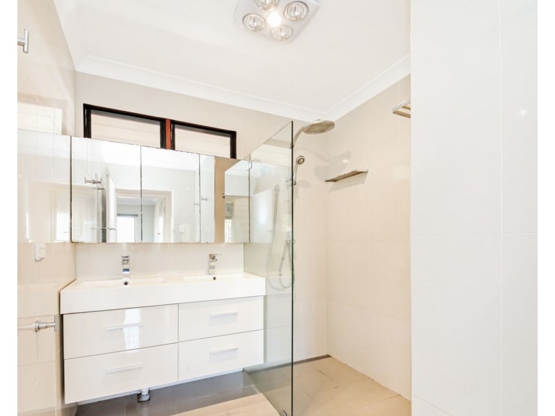 8 Havering Street, Aspley QLD 4034