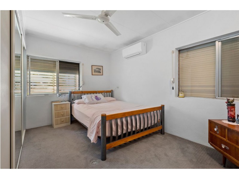 103 Samsonvale Road, Strathpine QLD 4500