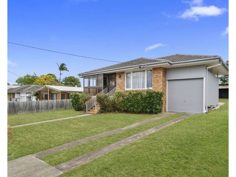 12 Myron Street, Chermside QLD 4032