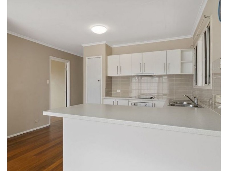 12 Myron Street, Chermside QLD 4032