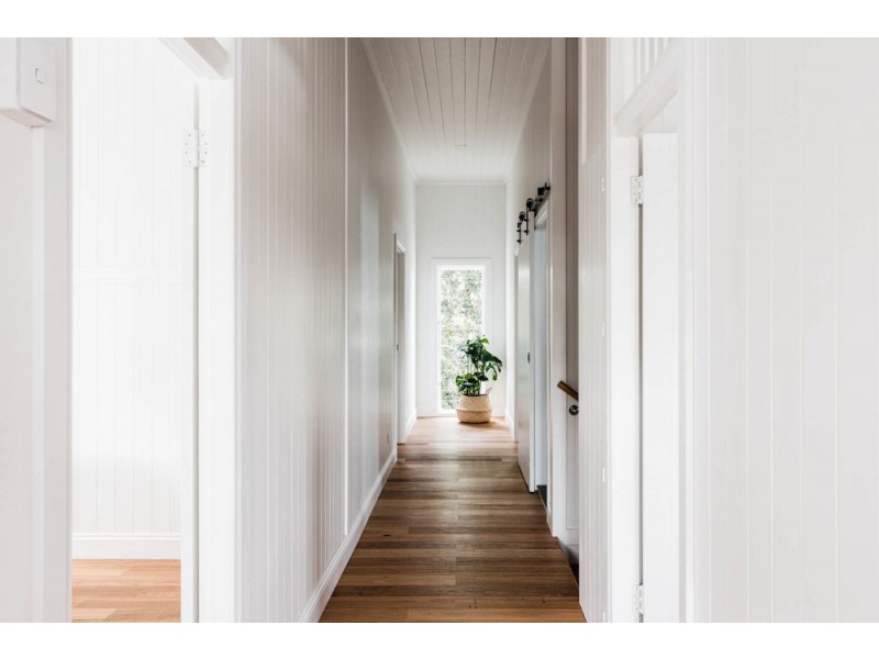 27 Albury Street, Deagon QLD 4017