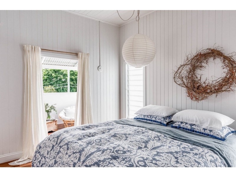 27 Albury Street, Deagon QLD 4017