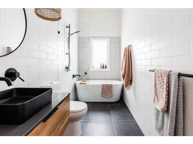 27 Albury Street, Deagon QLD 4017