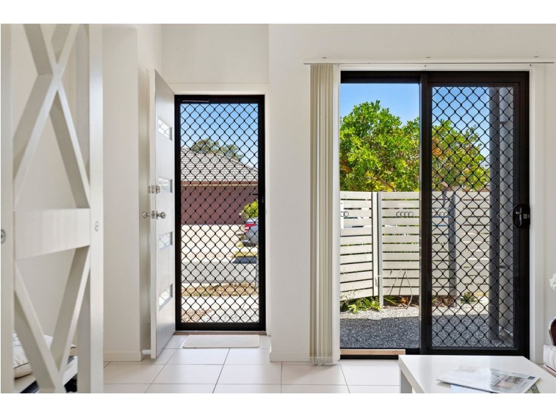 18 Blue Mountains Crescent, Fitzgibbon QLD 4018