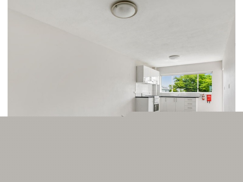 2/15 Crawford Avenue, Stafford QLD 4053