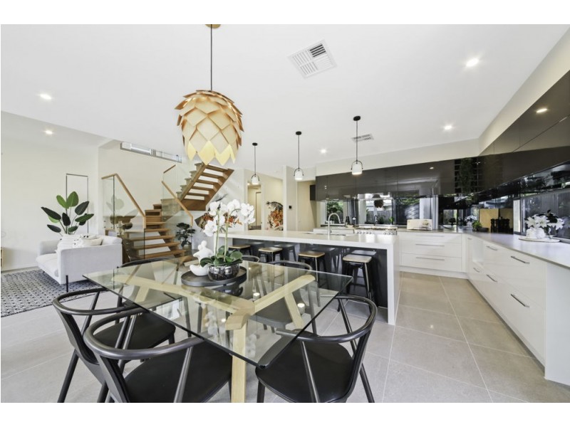 27A Rangeview Street, Aspley QLD 4034