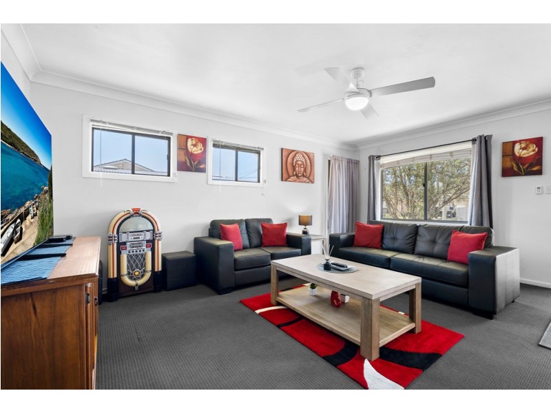 8 Carrie Street, Zillmere QLD 4034