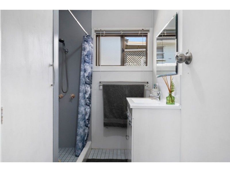 8 Carrie Street, Zillmere QLD 4034