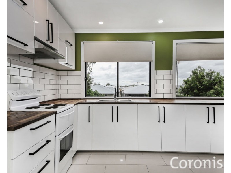 76 Peter Street, Strathpine QLD 4500