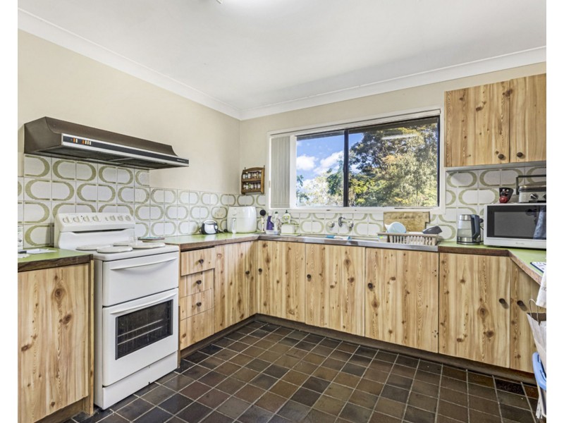 37 Nuttall Street, Lawnton QLD 4501