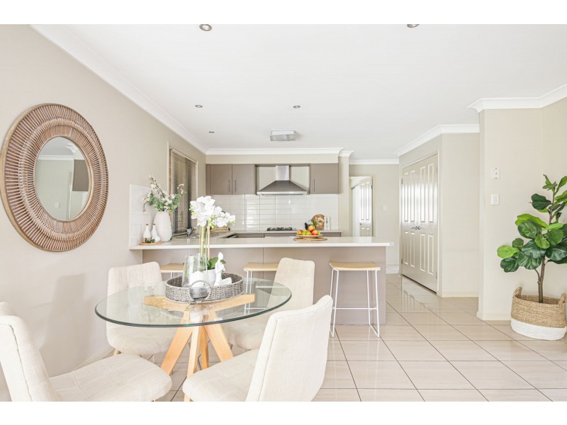 12 Caribou Crescent, Fitzgibbon QLD 4018