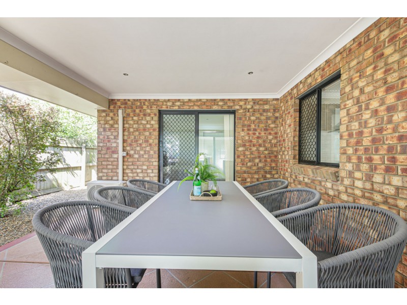 12 Caribou Crescent, Fitzgibbon QLD 4018