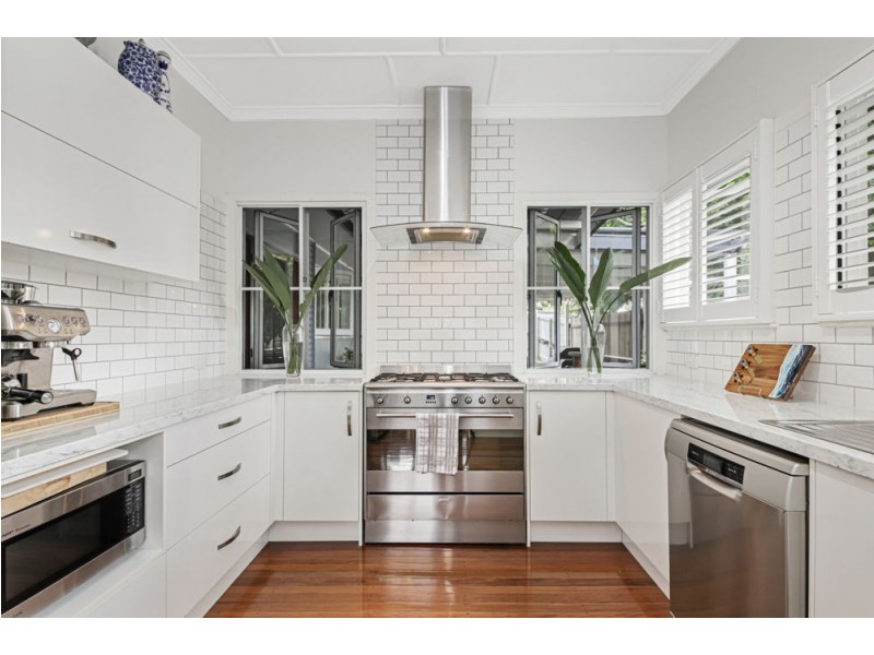 2 Lentz Street, Geebung QLD 4034