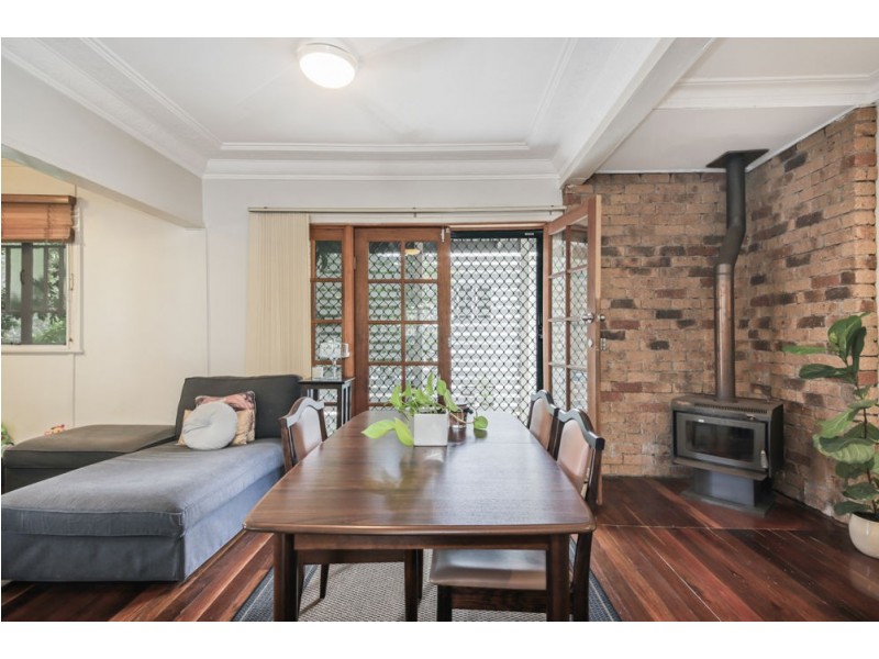 99 Silvan Road, Deagon QLD 4017