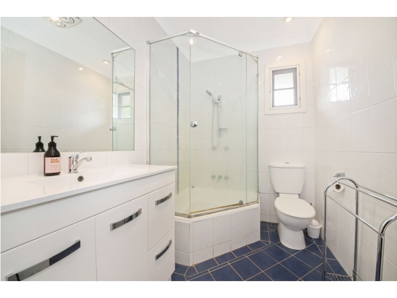 99 Silvan Road, Deagon QLD 4017