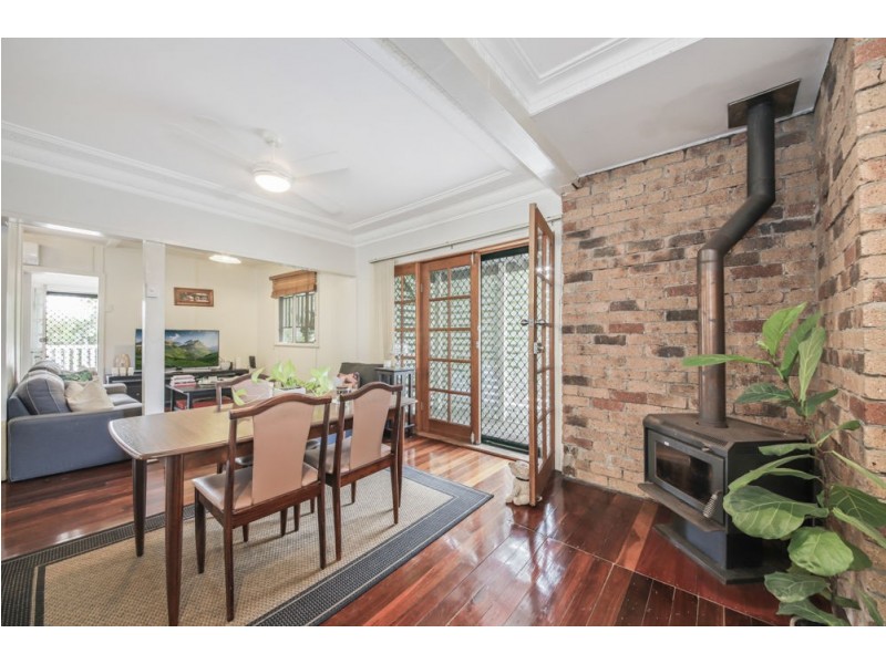 99 Silvan Road, Deagon QLD 4017