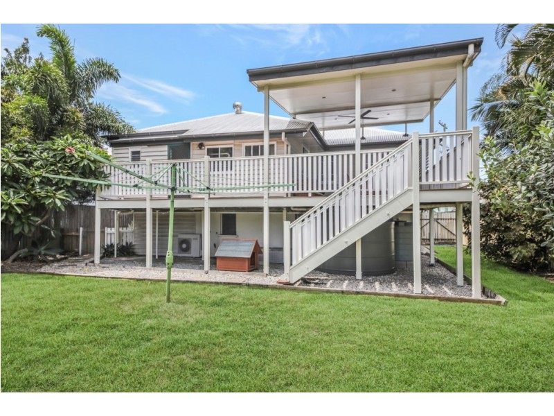 99 Silvan Road, Deagon QLD 4017