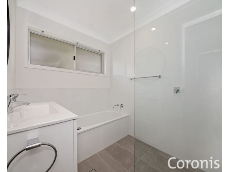 5 Longford Street, Everton Hills QLD 4053