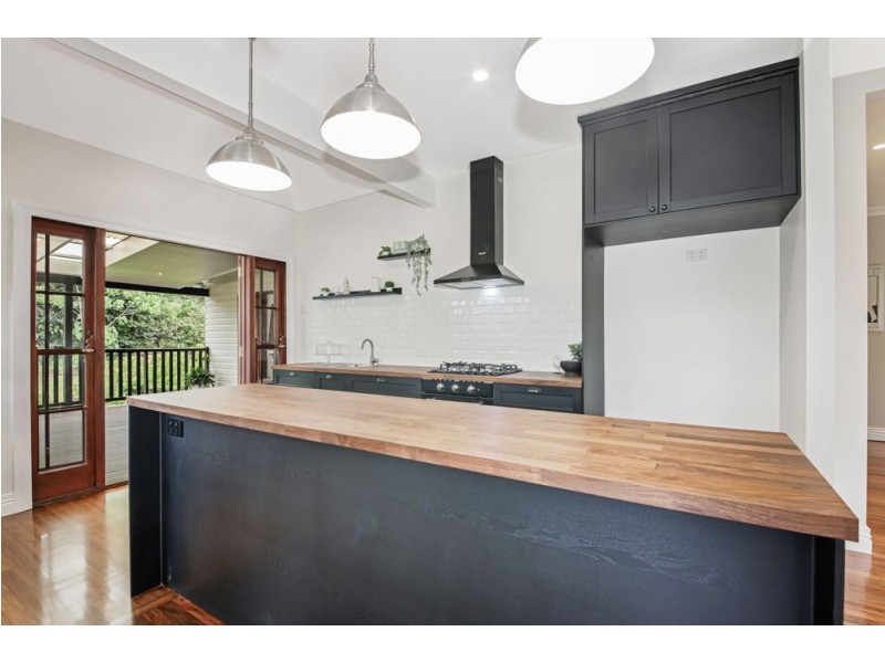 22 Lauren Street, Geebung QLD 4034