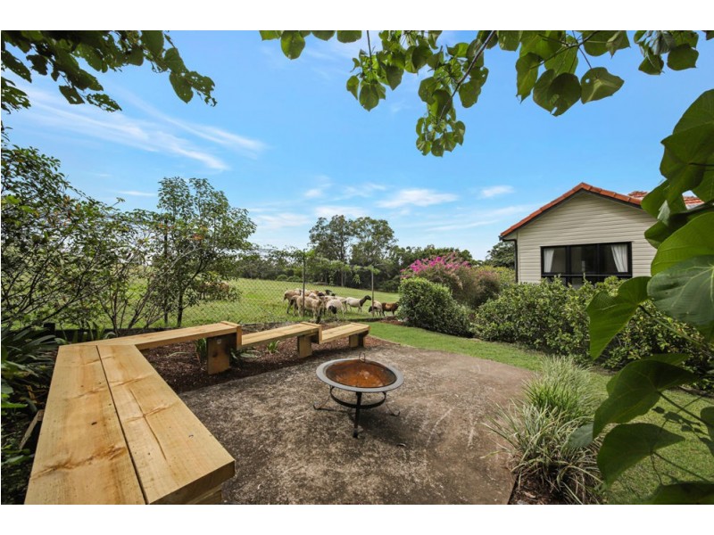 22 Lauren Street, Geebung QLD 4034