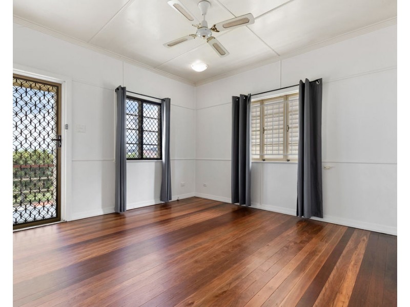 11 Sim Street, Everton Park QLD 4053