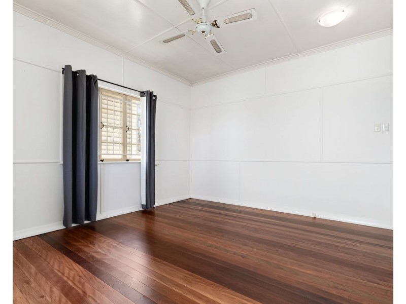 11 Sim Street, Everton Park QLD 4053