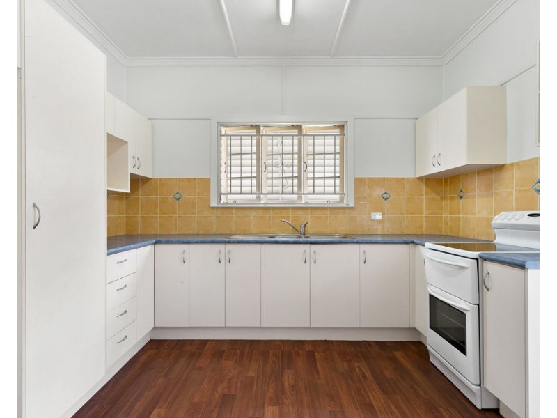 11 Sim Street, Everton Park QLD 4053