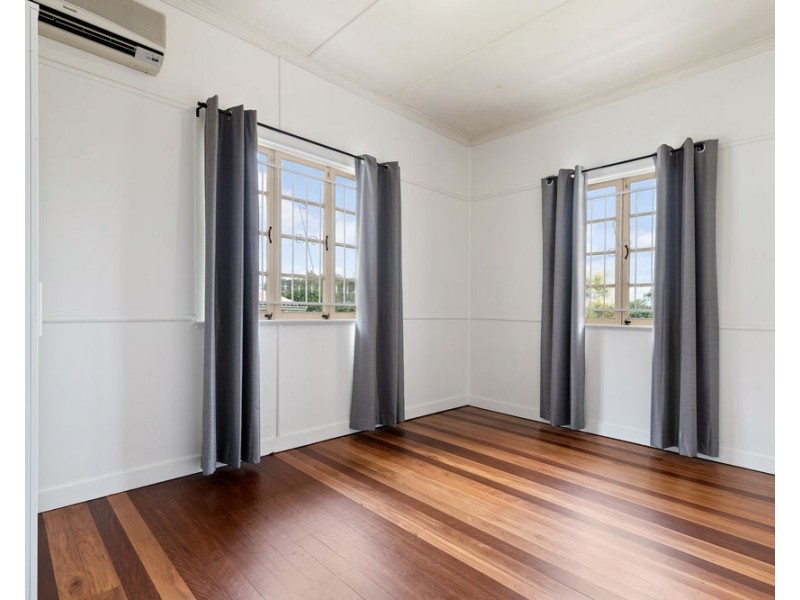 11 Sim Street, Everton Park QLD 4053