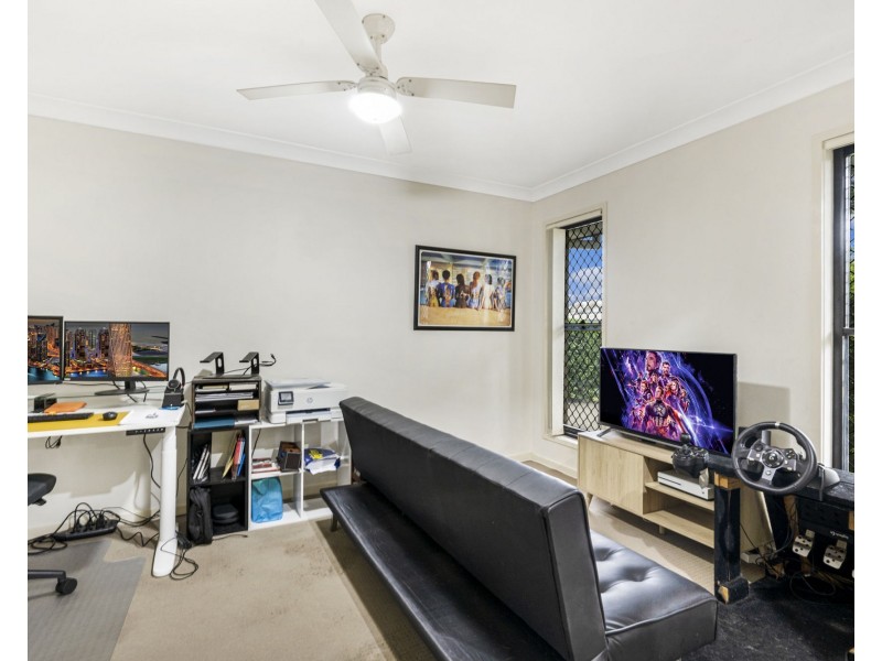 12 Middle Barten Court, Bray Park QLD 4500